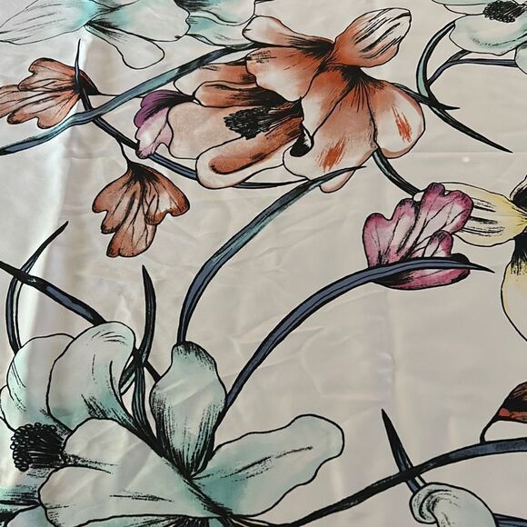 CHICOS Large Scarf - Picture 7 of 7